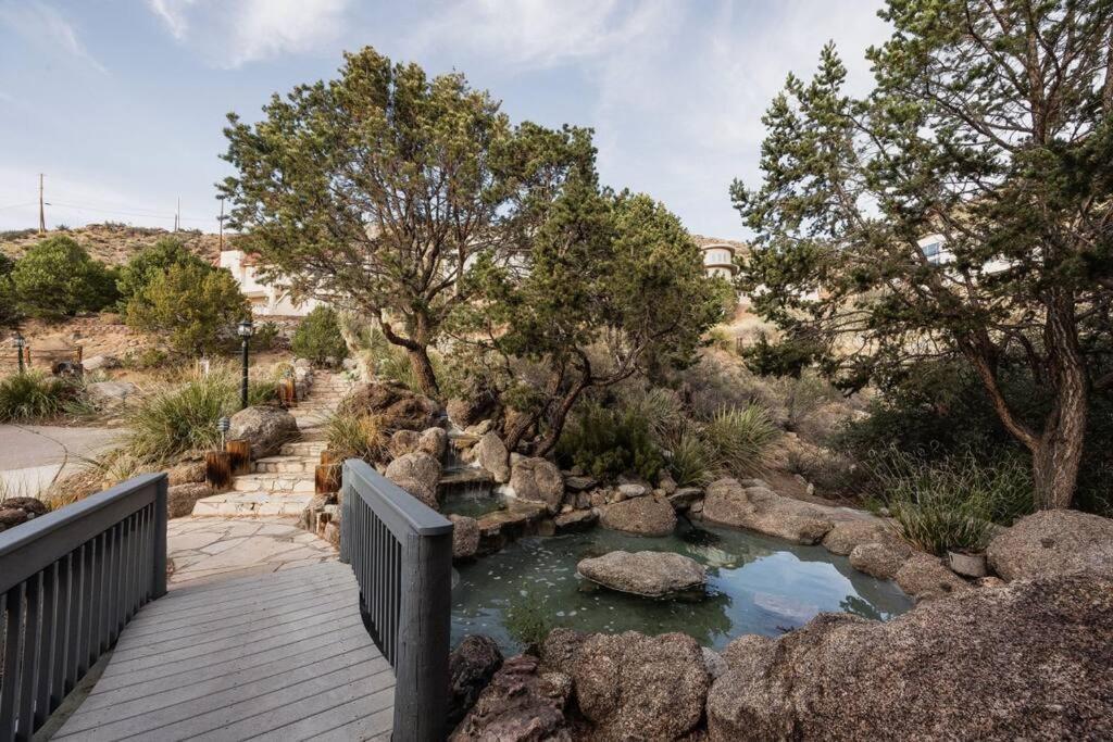 Best Views In Albuquerque With Hot Tub And Pool Apartment Bagian luar foto